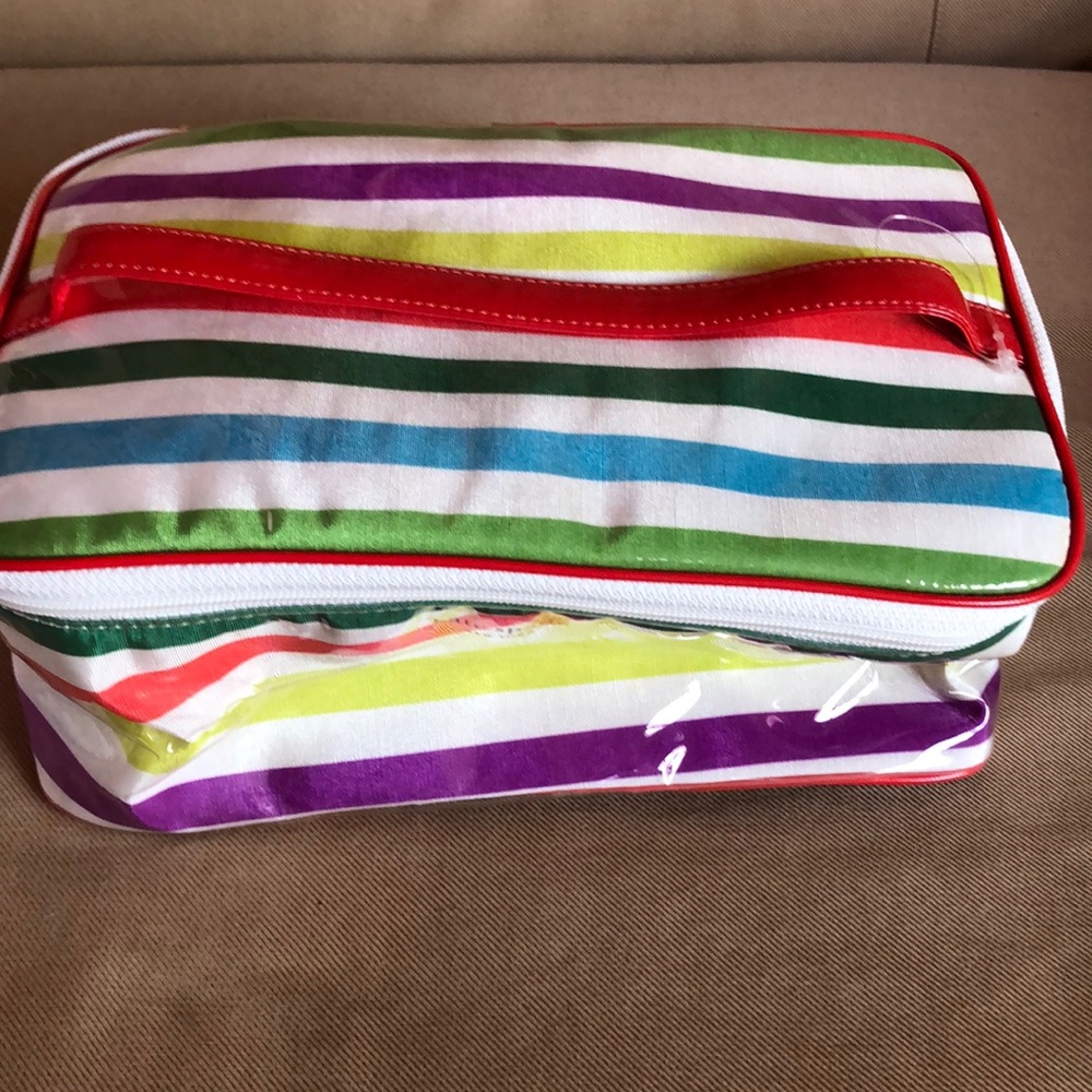 New without tags Kate Spade make up/cosmetic case